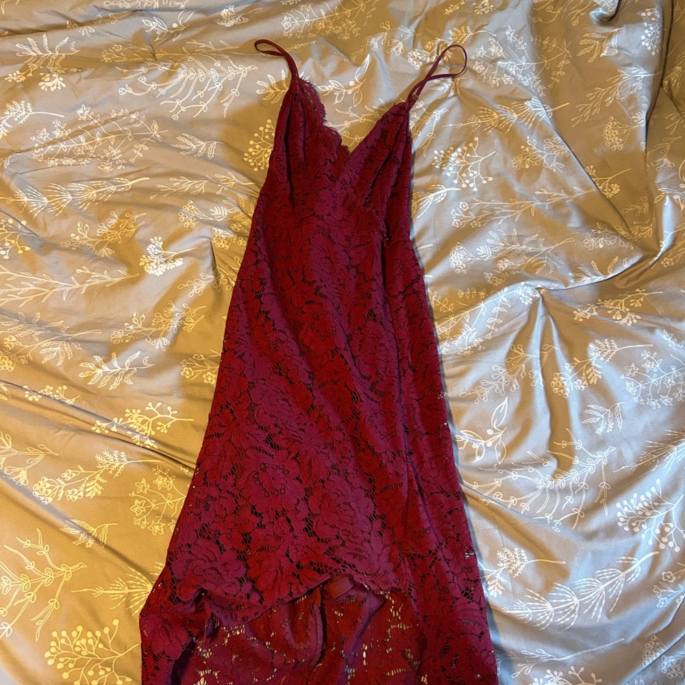 Lulu’s Burgundy Lace Dress